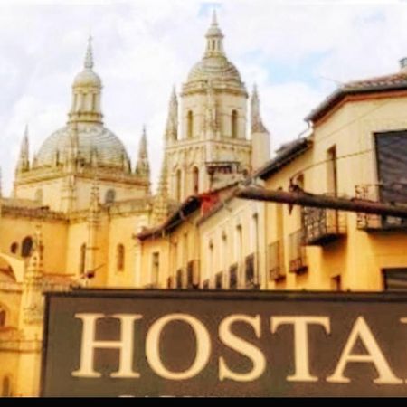 Hostal Plaza Segovia Ngoại thất bức ảnh