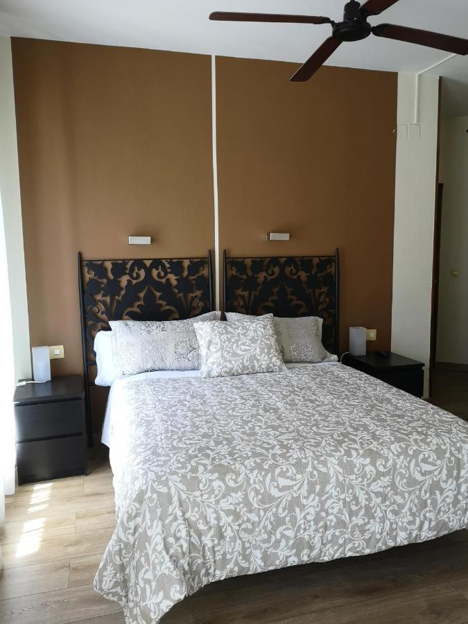 Hostal Plaza Segovia Ngoại thất bức ảnh